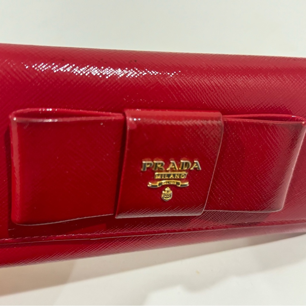 Prada bow wallet *RARE* - Picture 5 of 9